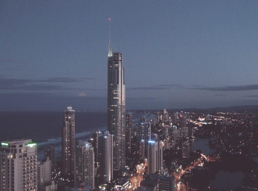 Timing Your Transfer: How Currency Fluctuations Affect Your 800 Soles